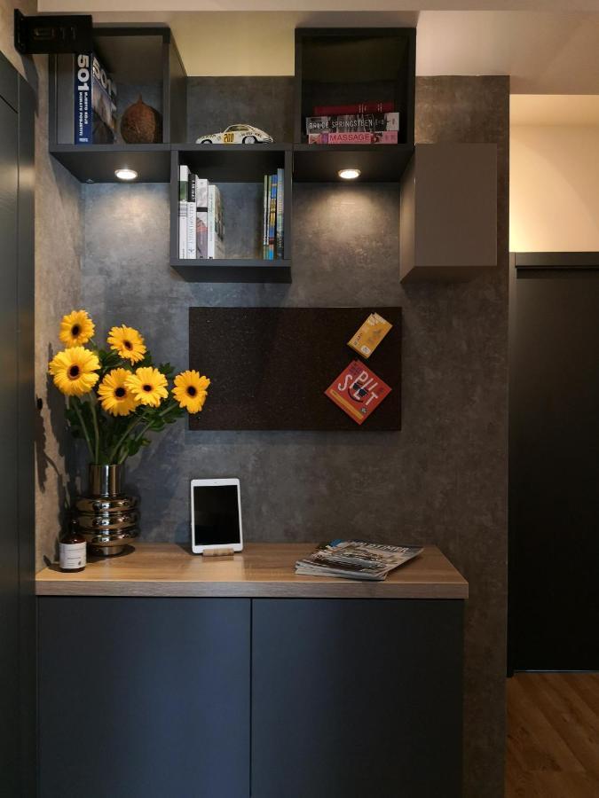 Scuderia Split Rooms Extérieur photo