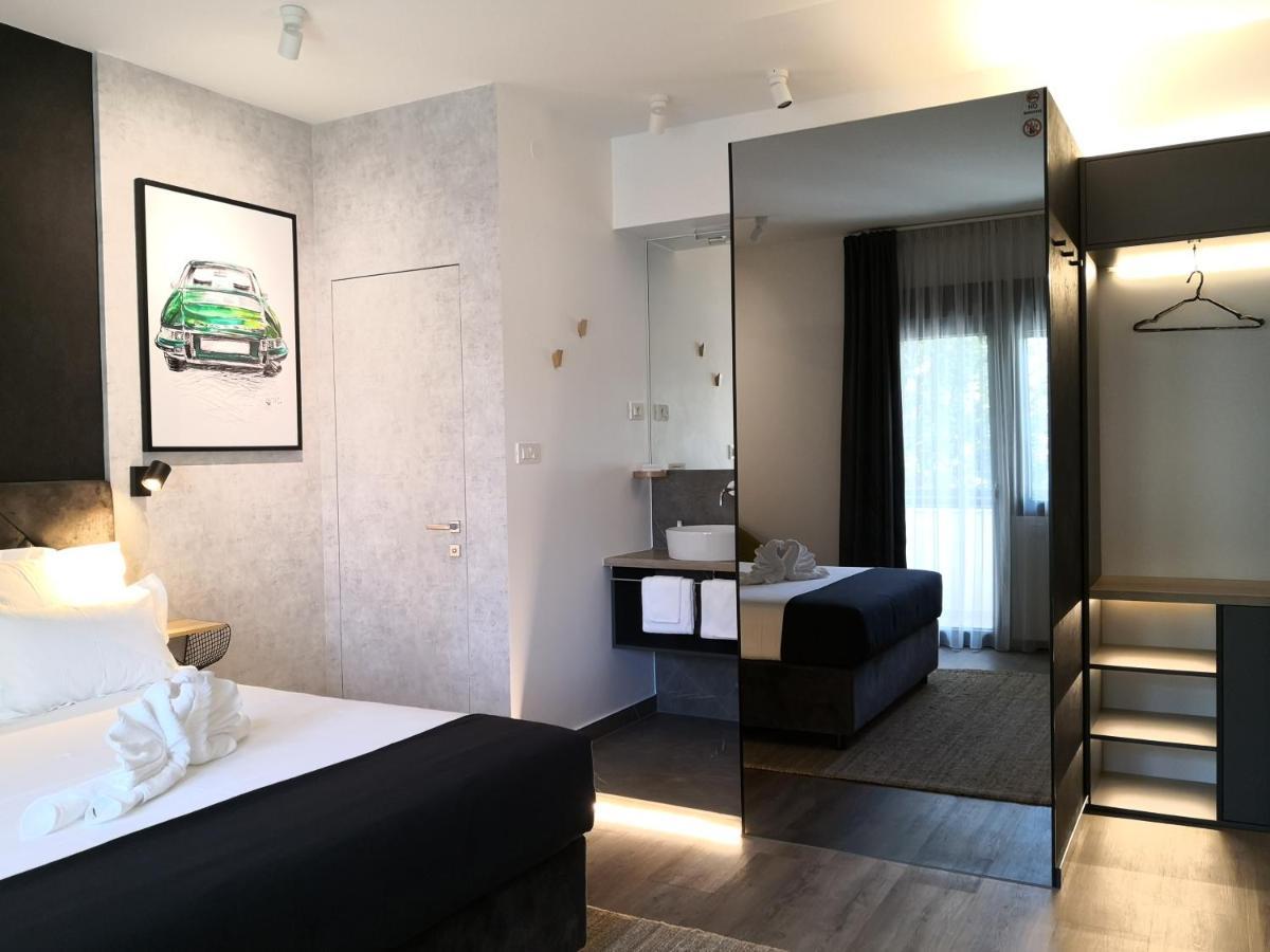 Scuderia Split Rooms Extérieur photo