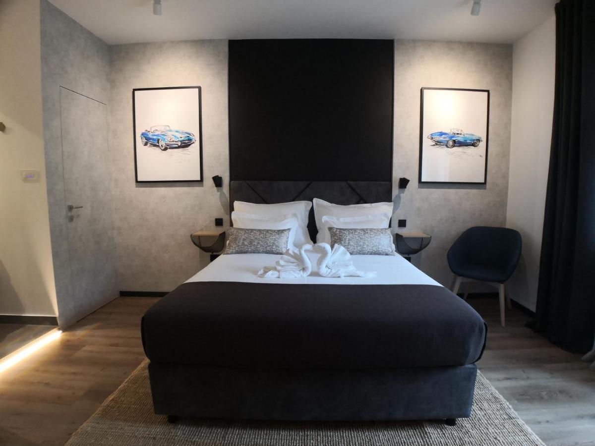 Scuderia Split Rooms Extérieur photo